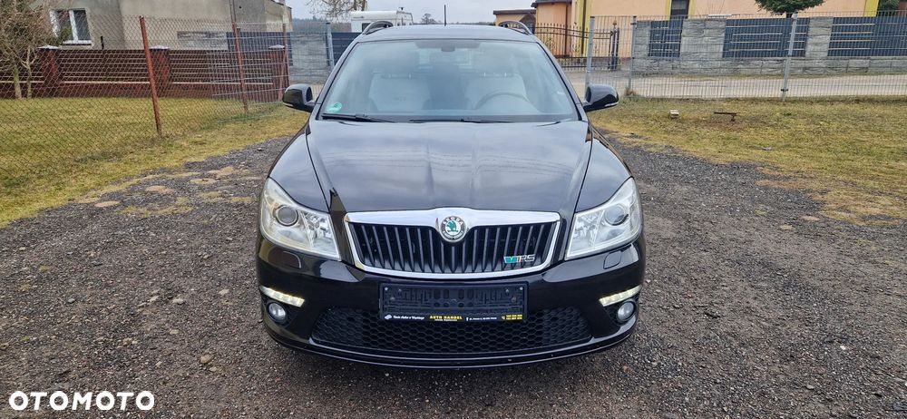 Skoda Octavia 2.0 TSI RS - 6