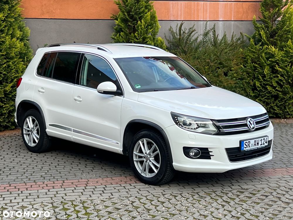 Volkswagen Tiguan - 1