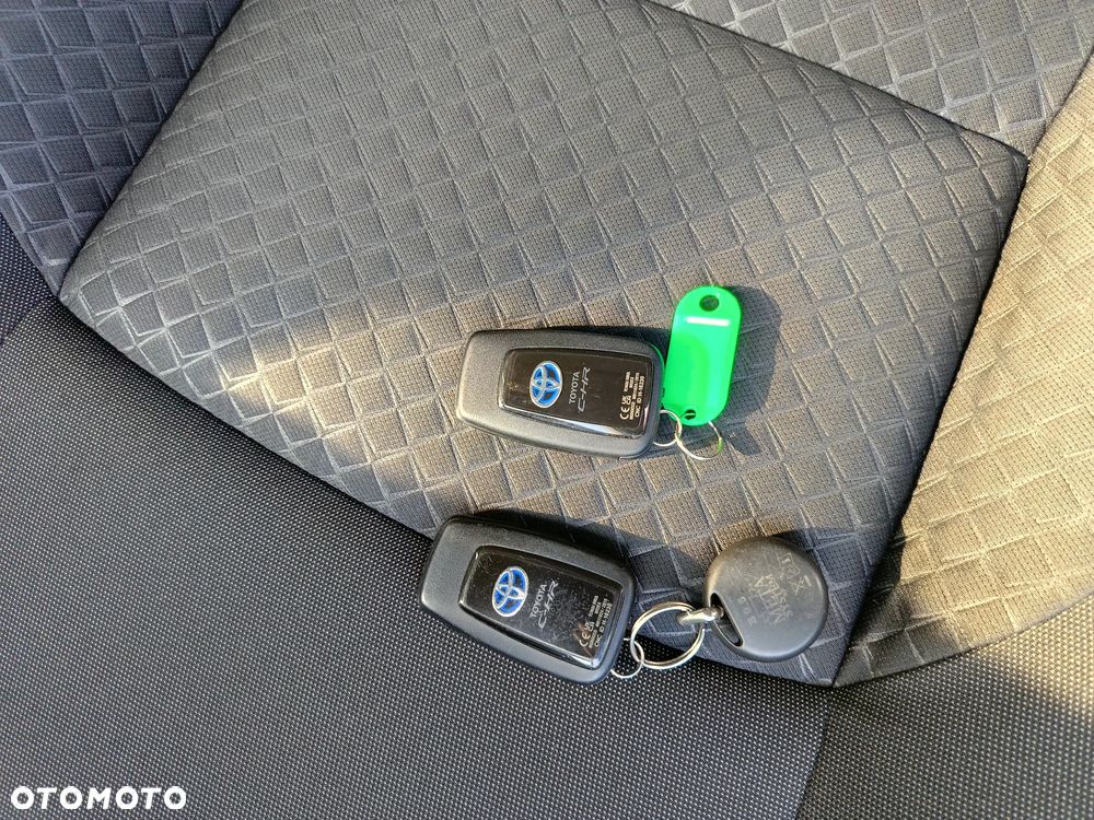 Toyota C-HR 1.8 Hybrid Comfort - 8
