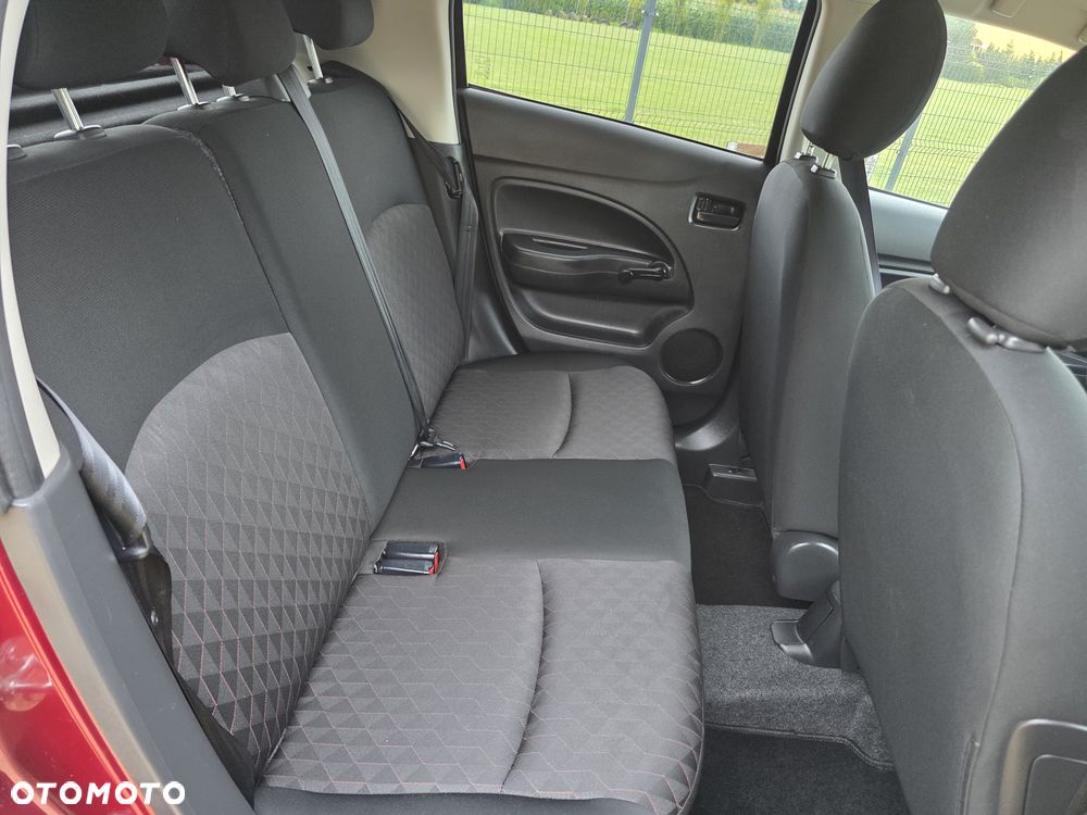 Mitsubishi Space Star - 15