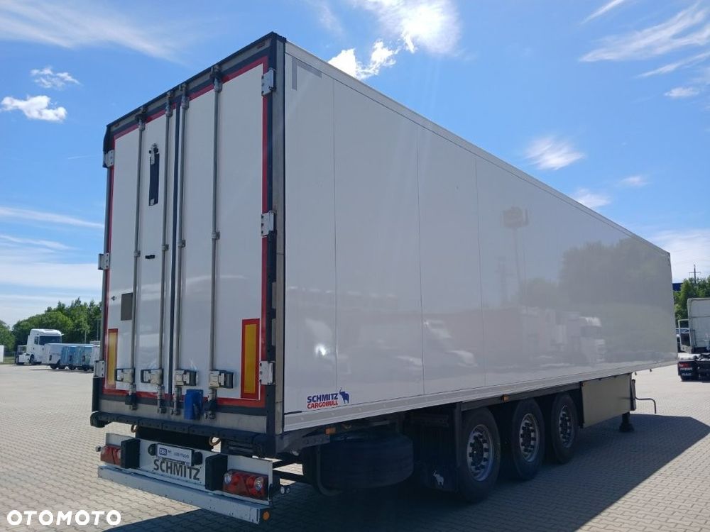 Schmitz Cargobull SKO 24 (32927) - 2
