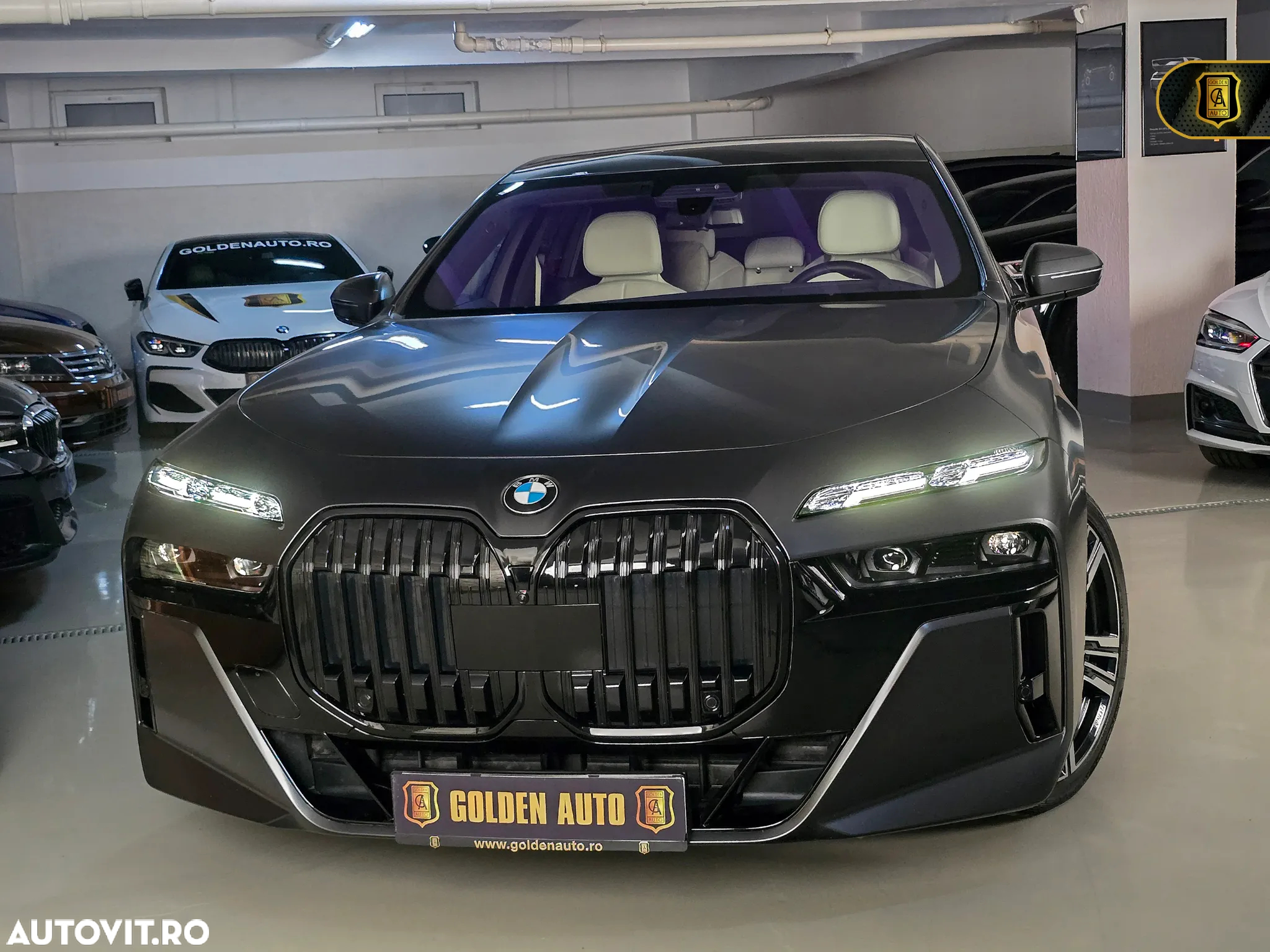 BMW Seria 7 740d xDrive MHEV - 22