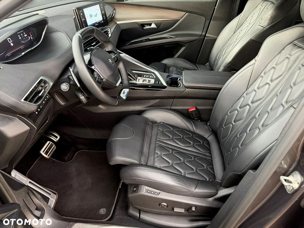 Peugeot 5008 - 16