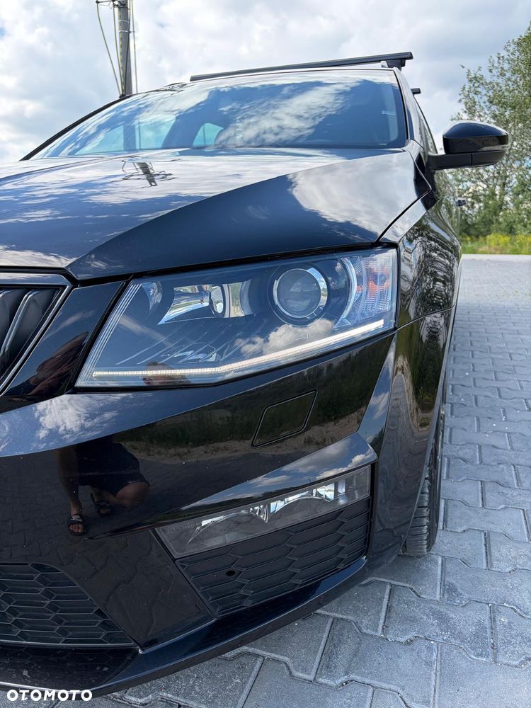 Skoda Octavia 2.0 TDI DSG RS - 34