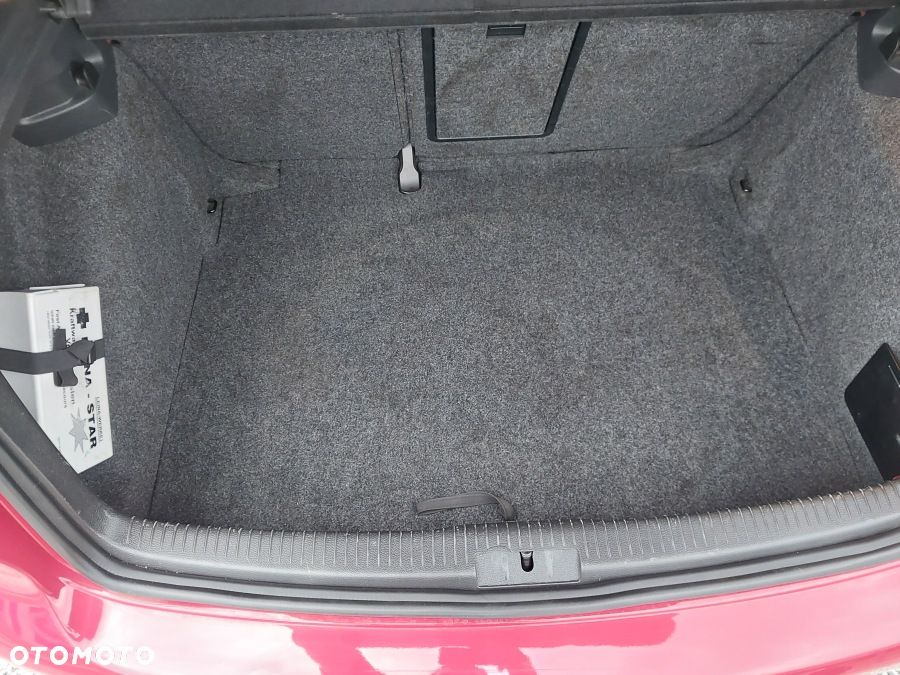 Volkswagen Golf 2.0 GTI - 28