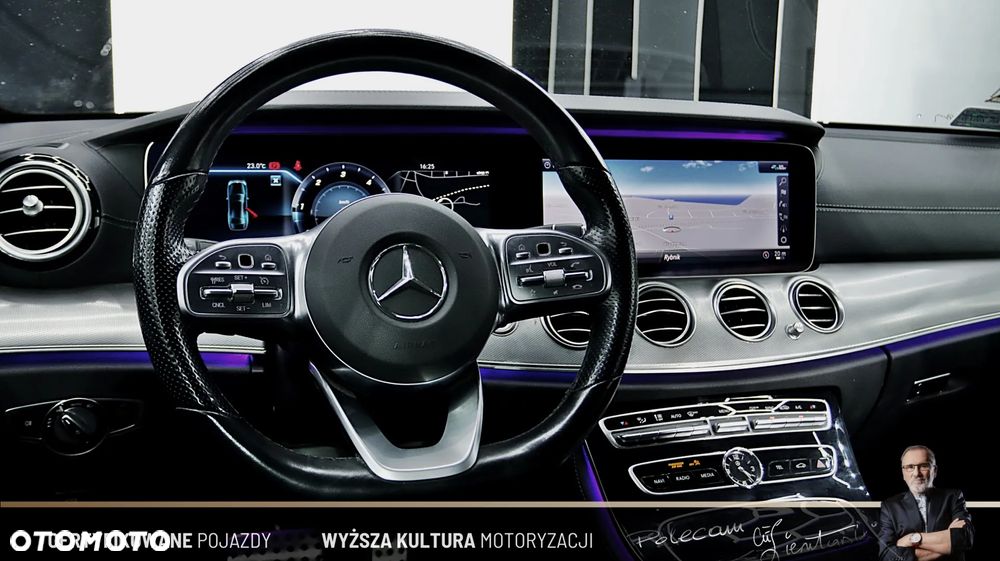 Mercedes-Benz Klasa E 220 d 4-Matic 9G-TRONIC - 13