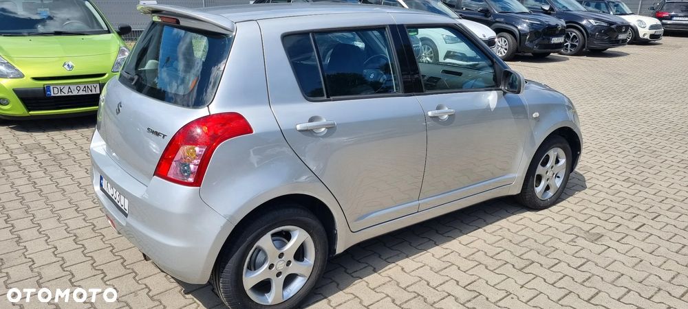 Suzuki Swift 1.3 Comfort - 3