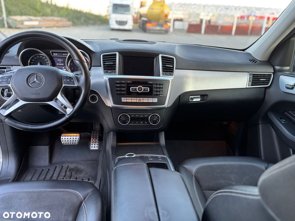 Mercedes-Benz ML - 5