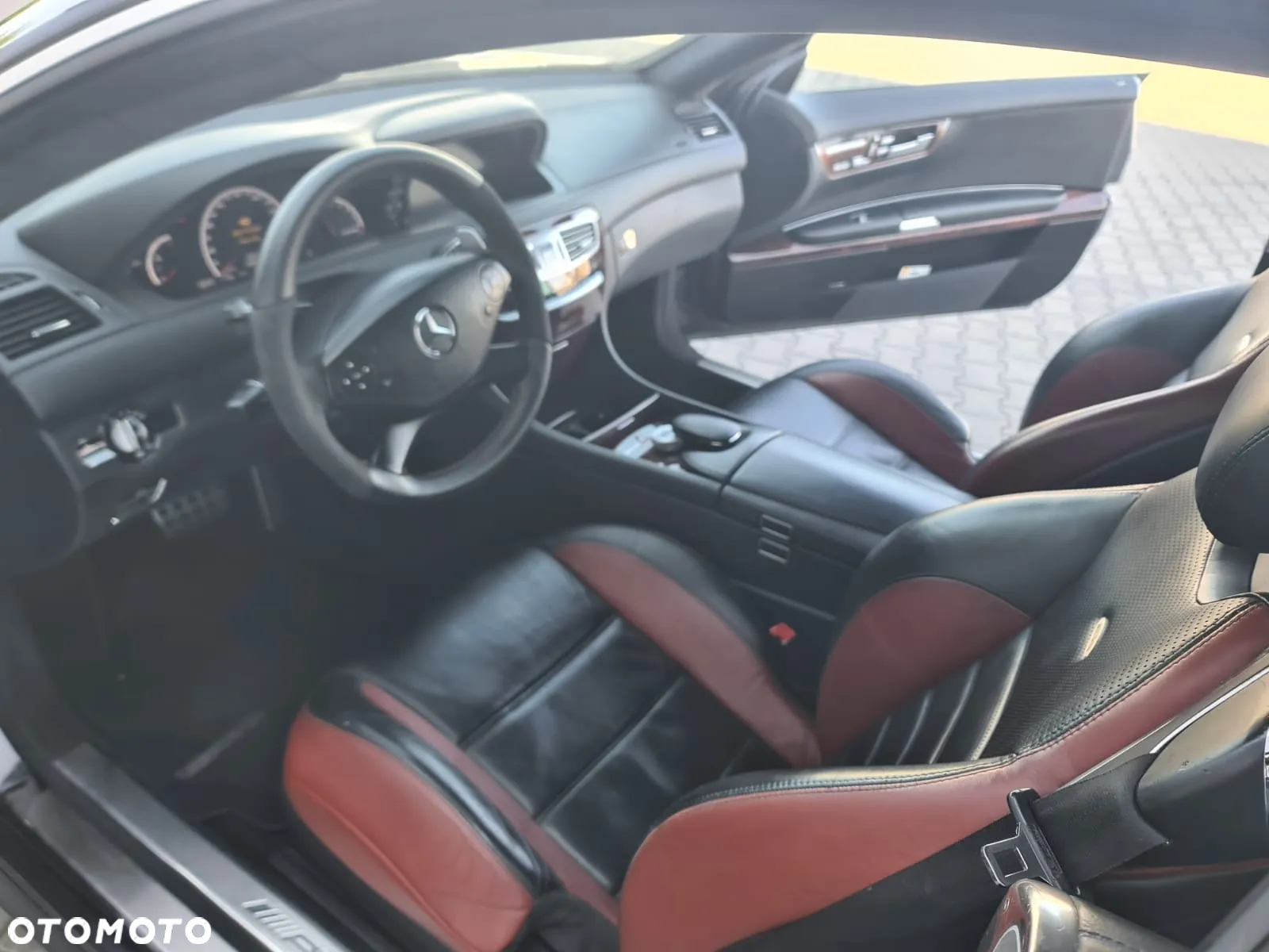 Mercedes-Benz CL 63 AMG 7G-TRONIC - 11