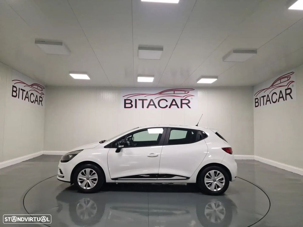 Renault Clio - 6