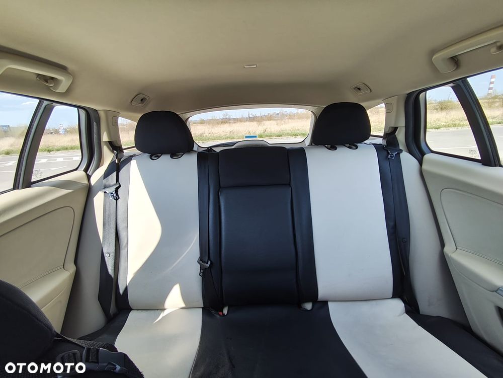 Volvo V60 D2 - 15