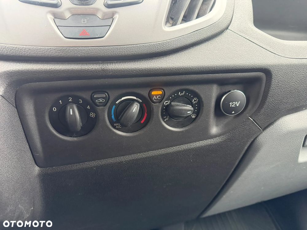 Ford Transit - 34