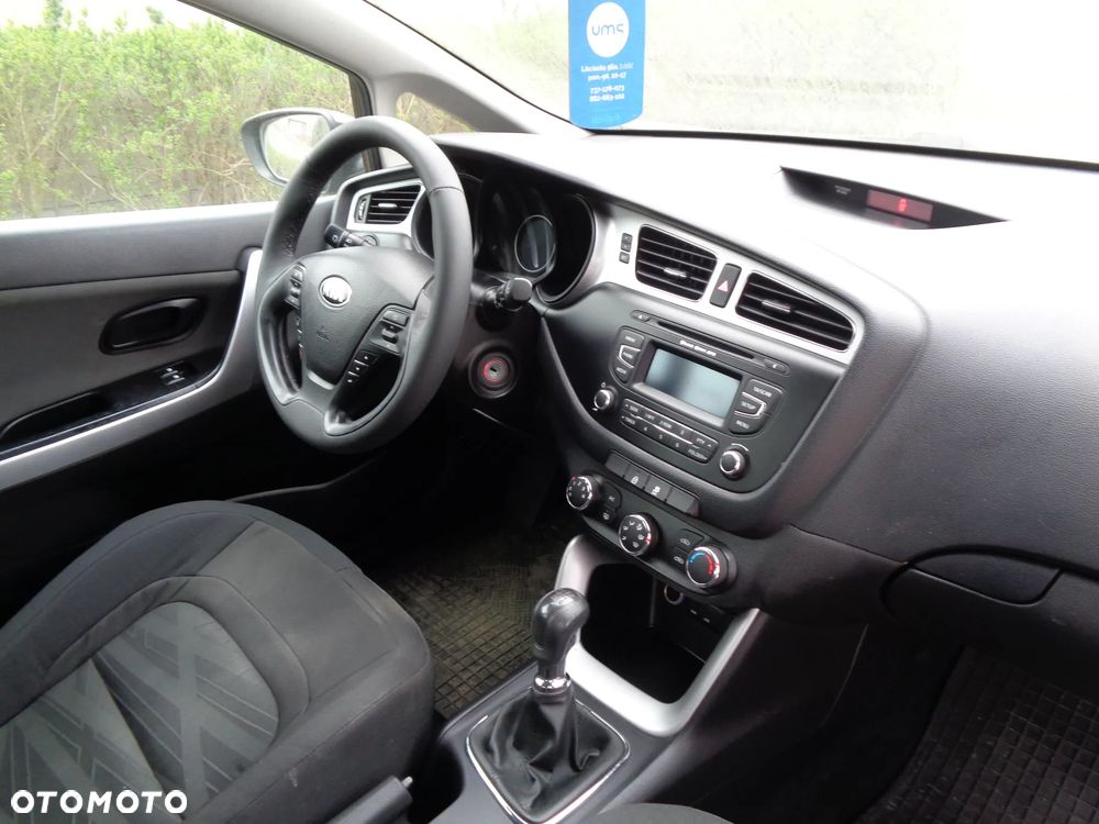 Kia Ceed 1.4 CVVT Vision - 15