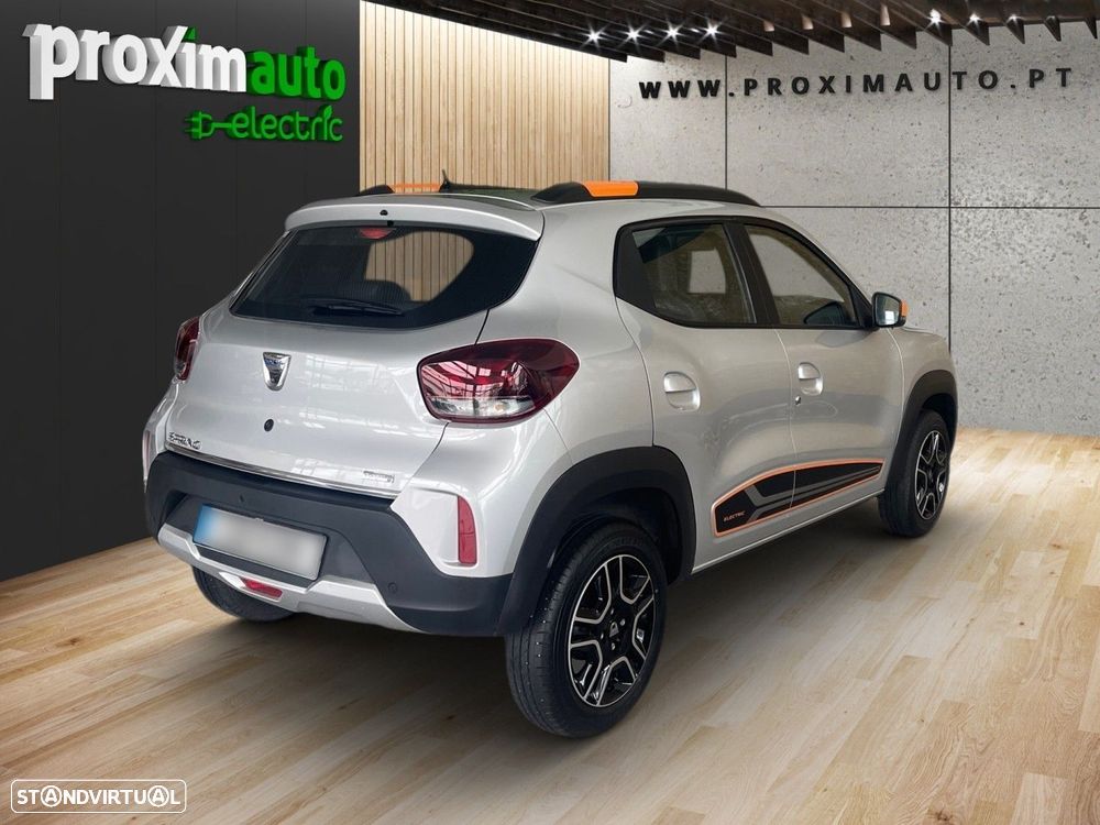 Dacia Spring Comfort - 11