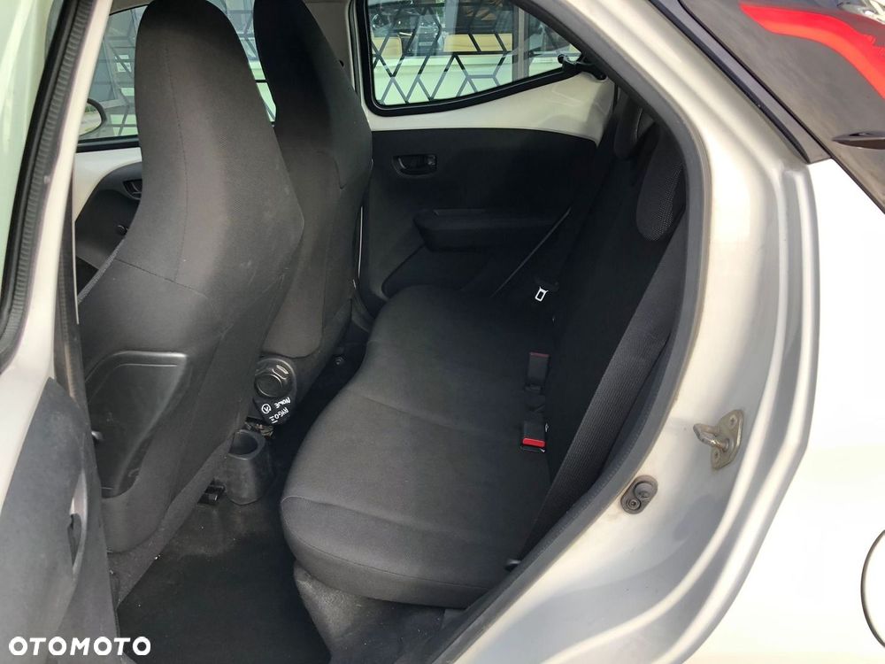 Toyota Aygo - 7
