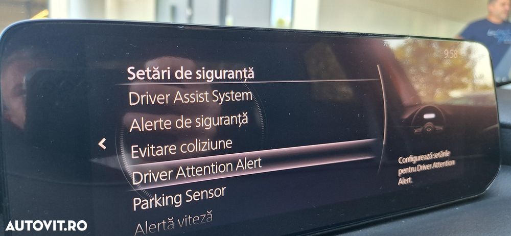 Mazda 3 e-Skyactiv G150 AT MHEV Exclusive-Line - 13