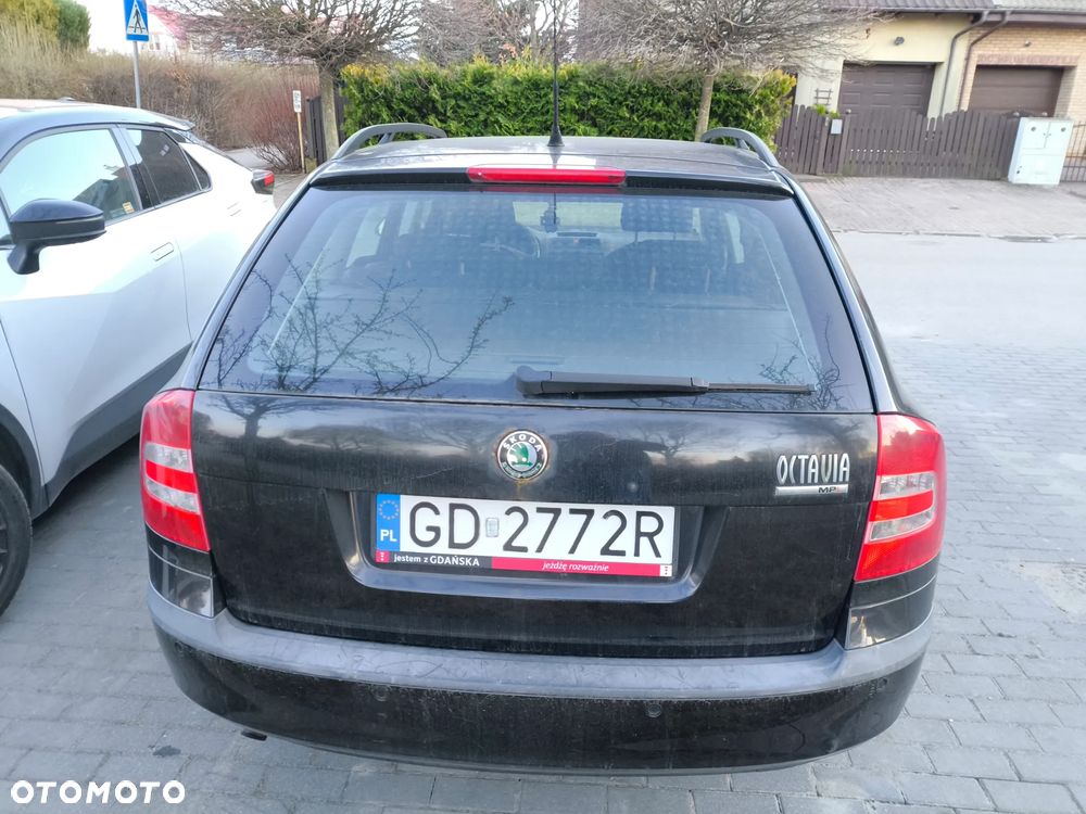 Skoda Octavia 1.6 Classic - 5
