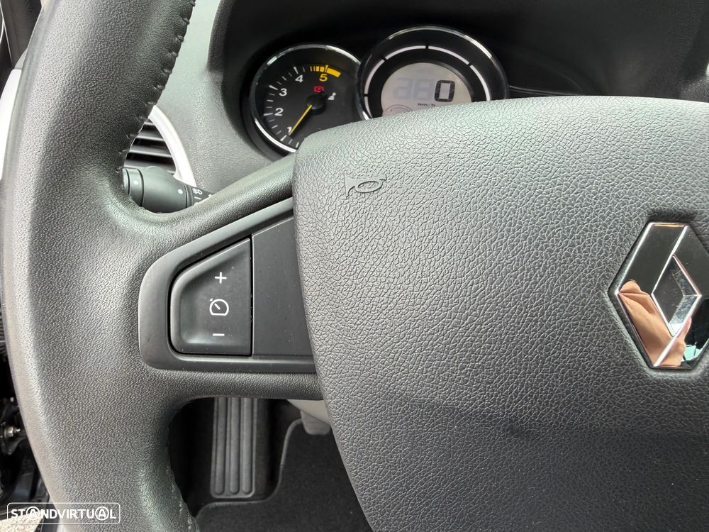 Renault Mégane 1.5 dCi Dynamique S - 25