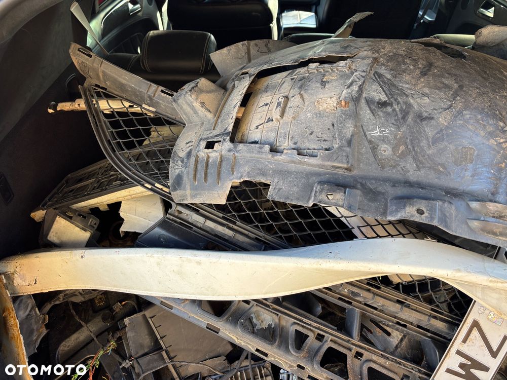 Mercedes-Benz GLE - 15