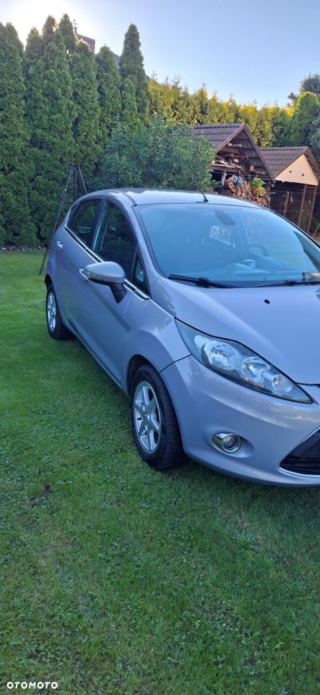 Ford Fiesta - 8