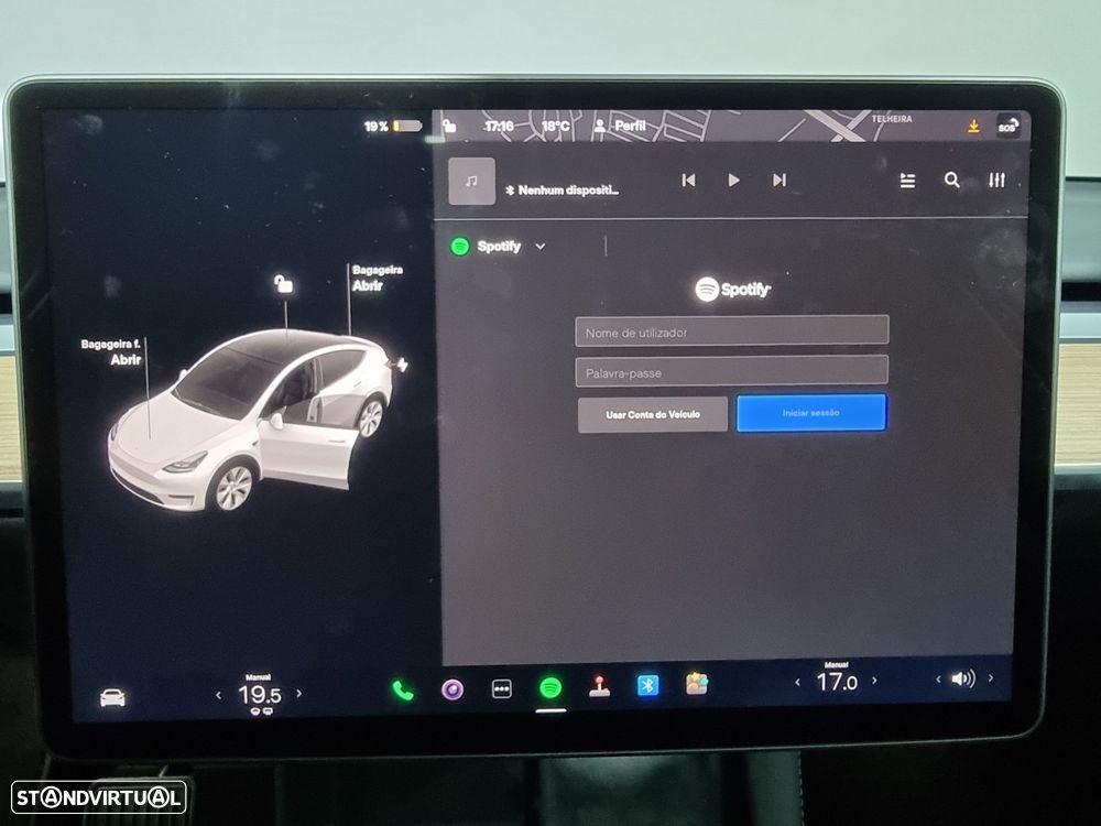 Tesla Model Y Long-Range RWD - 40