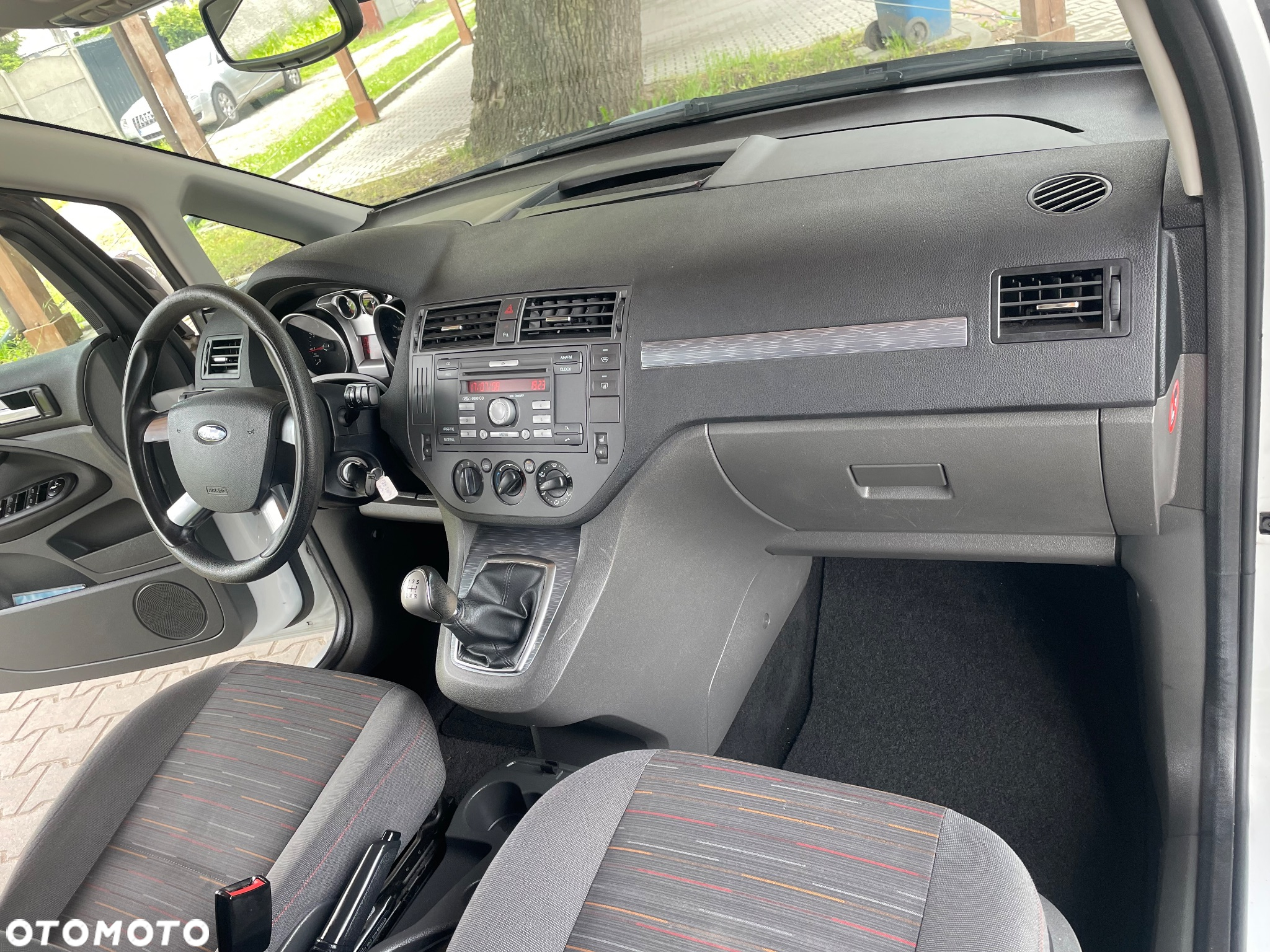 Ford C-MAX 1.8 Style - 13