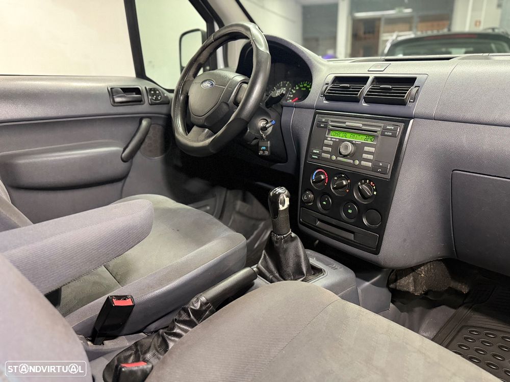 Ford Transit Connect - 20