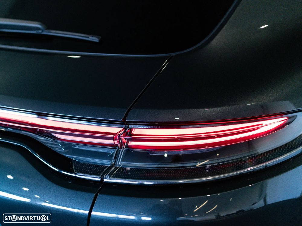 Porsche Panamera Sport Turismo 4 E-Hybrid Platinum Edition - 54