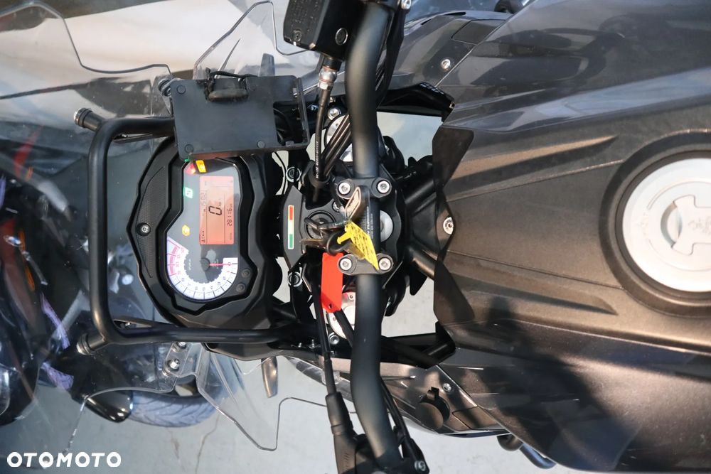 Benelli TRK 502 - 15