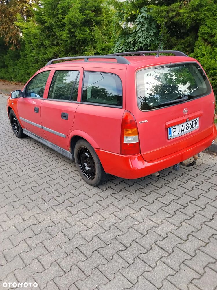 Opel Astra - 4