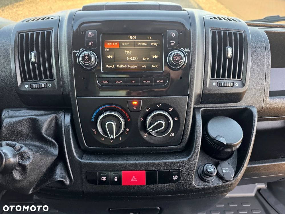 Peugeot BOXER 2,2 HDI 140 KONNY KONTENER 4,3M WINDA KLIMA WEBASTO LEDY GWARANCJA - 28