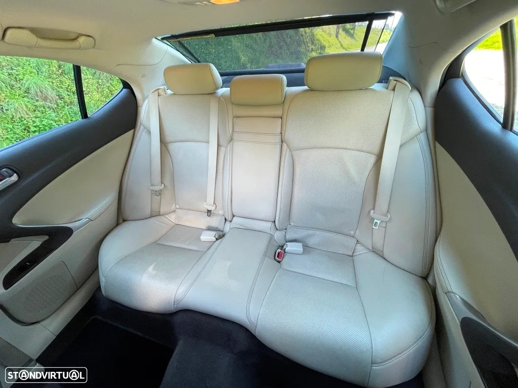 Lexus IS 220 d Sport 58 - 45