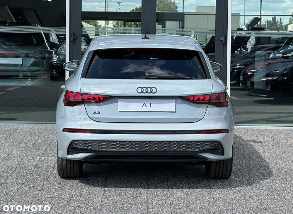 Audi A3 Sportback - 7