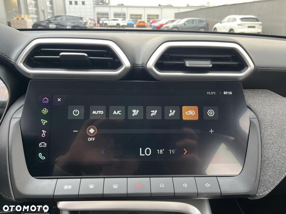 MG ZS Hybrid+ - 27