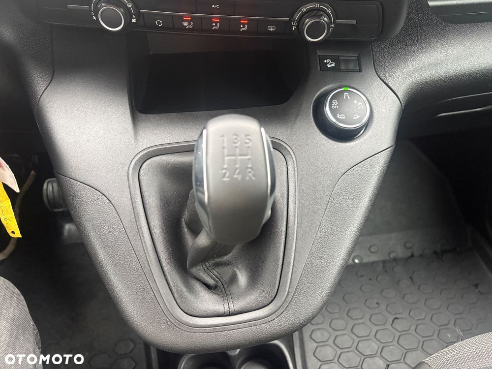 Opel Combo 1.5 D Start/Stop Elegance - 20