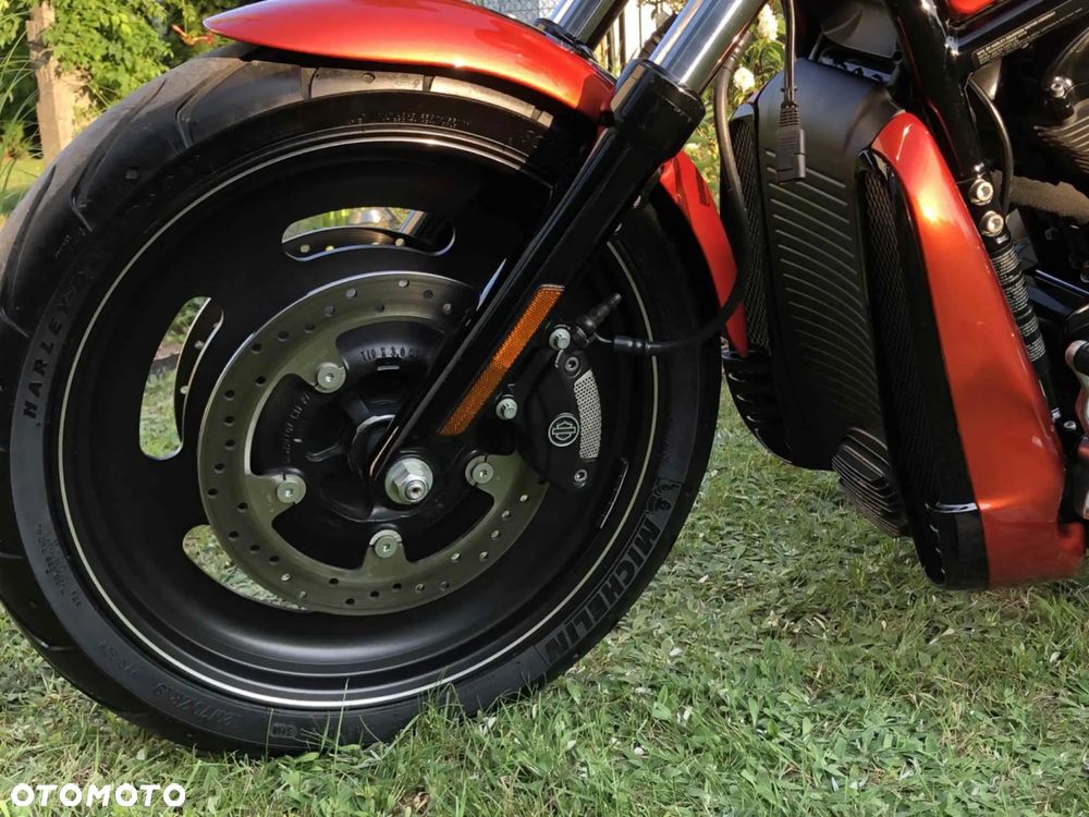 Harley-Davidson V-Rod Night Rod - 6