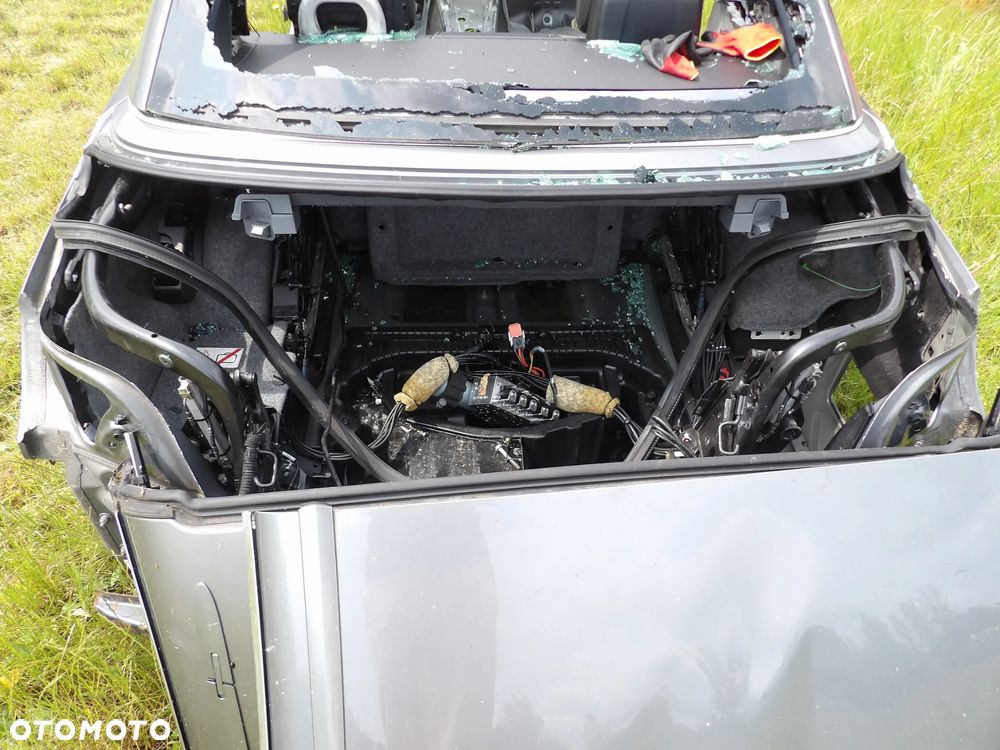 BMW - E93 - KOLOR A52/7 - POSZYCIE BŁOTNIKA - PRAWE/LEWE - CENA ZA 1 SZT - 5