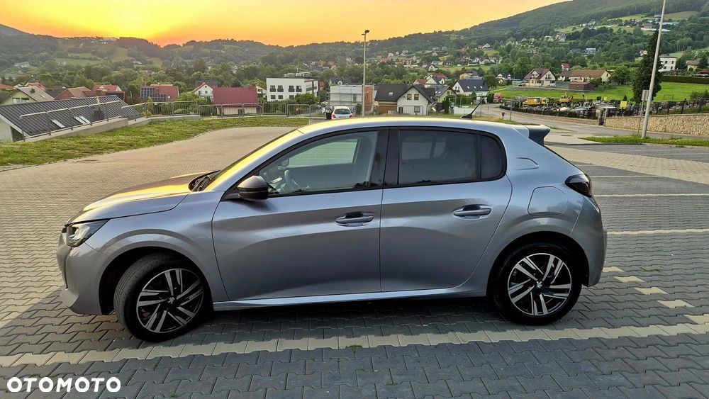Peugeot 208 PureTech 100 EAT8 Allure - 2