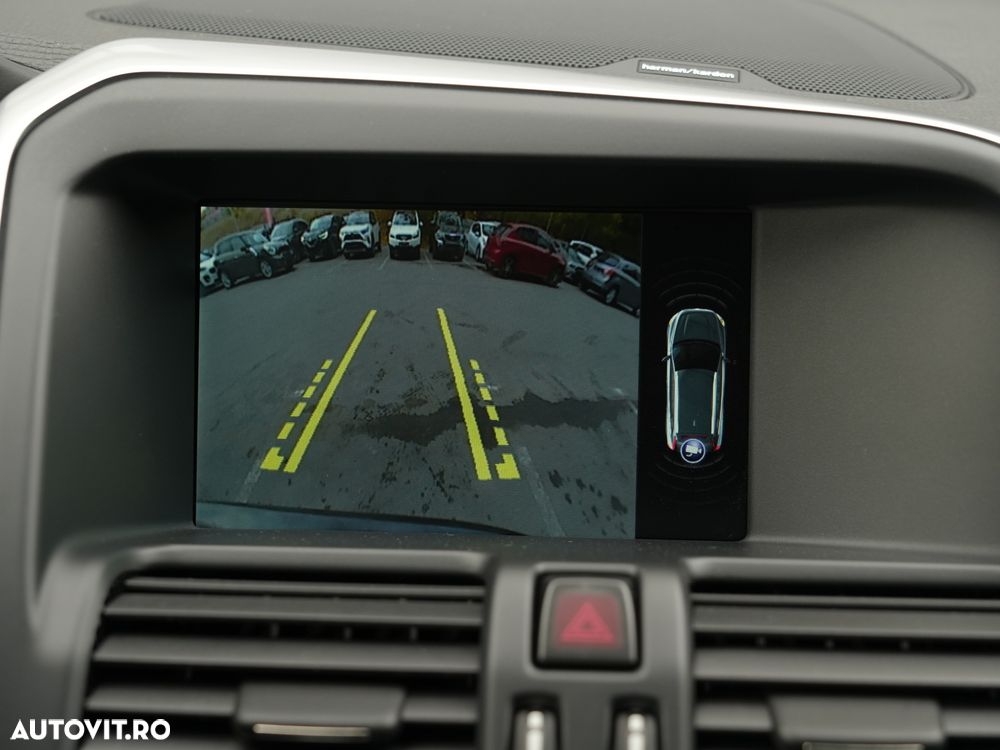 Volvo XC 60 D5 AWD Geartronic Summum - 31