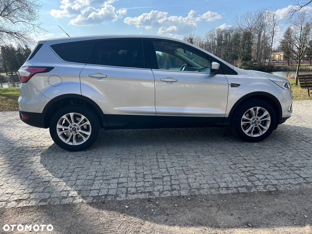 Ford Escape - 8