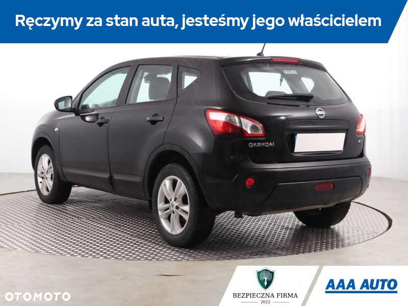 Nissan Qashqai - 5