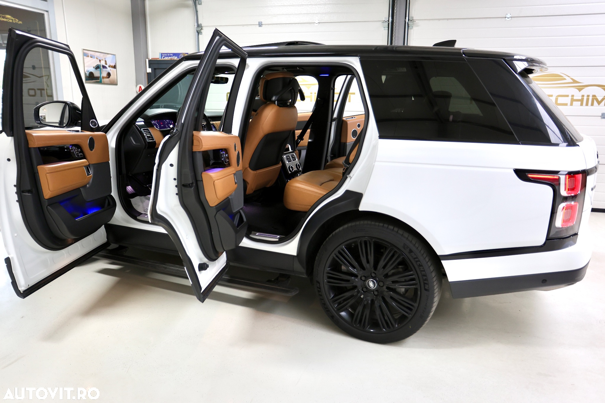 Land Rover Range Rover Vogue - 4