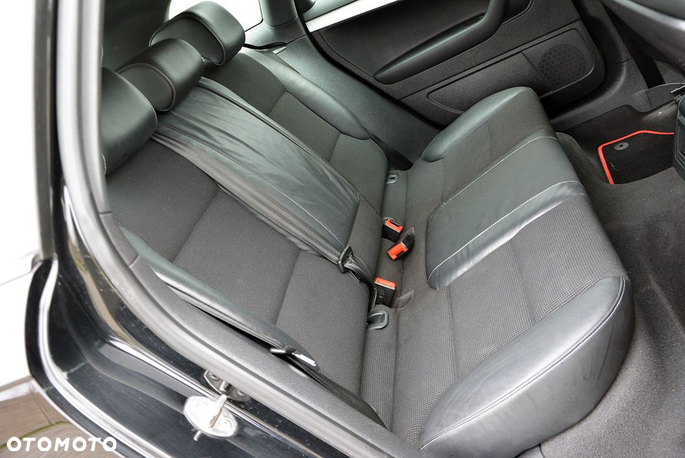 Audi A3 Sportback 1.8 TFSI S line Sportpaket - 34