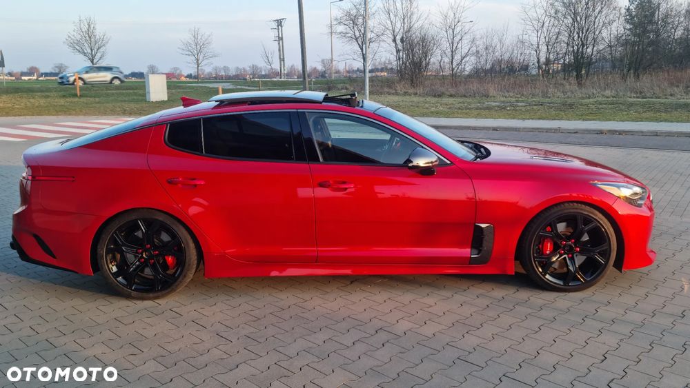 Kia Stinger 3.3 T-GDI V6 GT AWD - 3