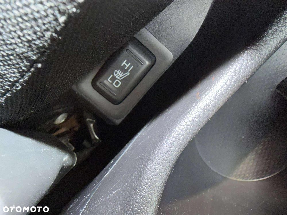 Mitsubishi ASX 1.6 2WD Plus - 18