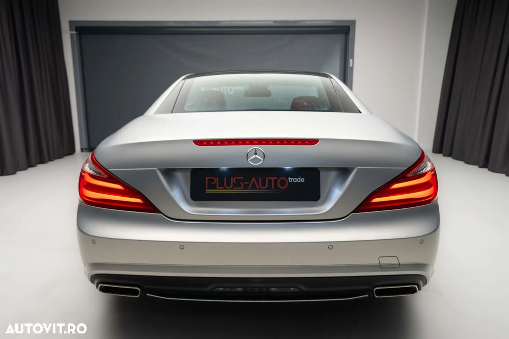 Mercedes-Benz SL 350 Aut - 11