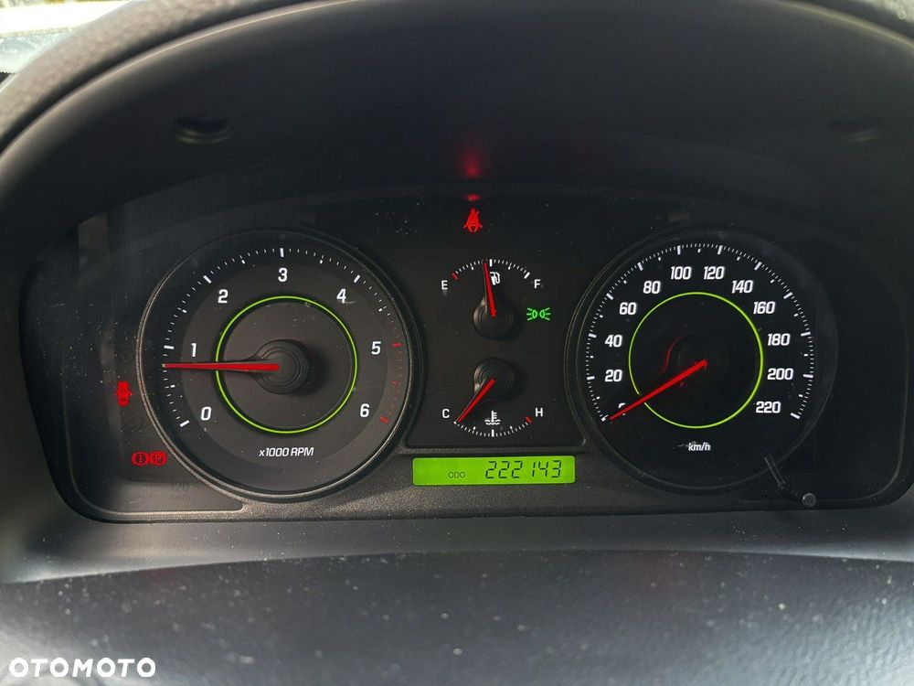 Chevrolet Captiva 2.0 2WD 5 Sitzer LS - 9