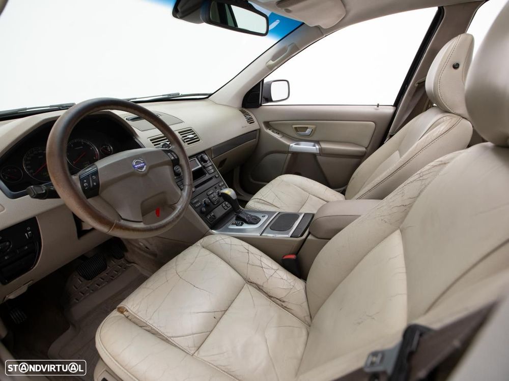 Volvo XC 90 - 7
