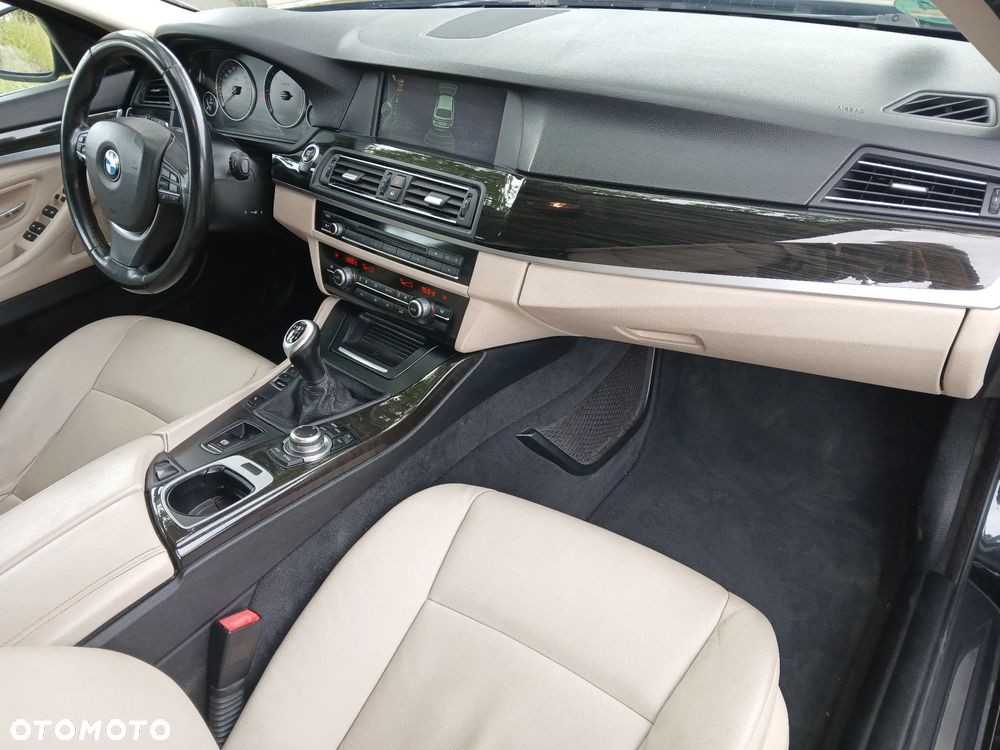 BMW Seria 5 520d - 21