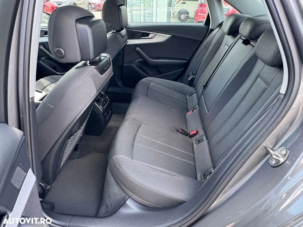 Audi A4 35 TFSI S tronic MHEV Advanced - 15